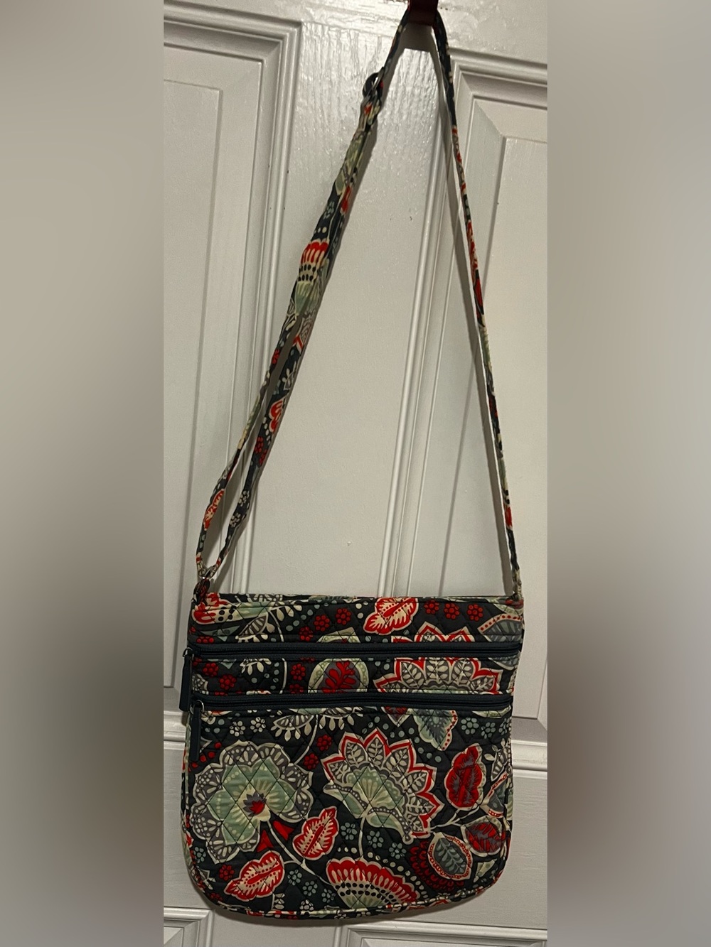 Vera Bradley Crossbody Triple Zip Hipster Bag Nomadic Floral Retired Pattern